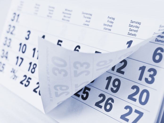 Kalendarz trójdzielny wizytówką Twojej firmy. Jak go zaprojektować?