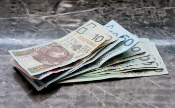 Czy warto brać kredyt