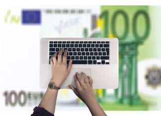 Ile zarabia szklarz?