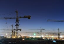 Jaką grubość lustra do łazienki? Jaką grubość lustra do łazienki?