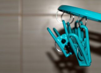 Czy warto wieszać telewizor na ścianie?