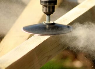 Czym polerować lustro?