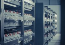 Jaka czołówka na akumulator?