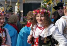 Co to znaczy śmigus-dyngus? Co to znaczy śmigus-dyngus?