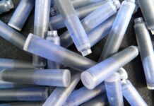 Czy wkłady do zniczy można palić w domu?