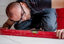 Jaka poziomica do tynków?