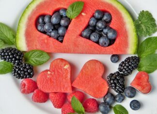 Jak usunąć rysy z tyłu lustra? Jak usunąć rysy z tyłu lustra?